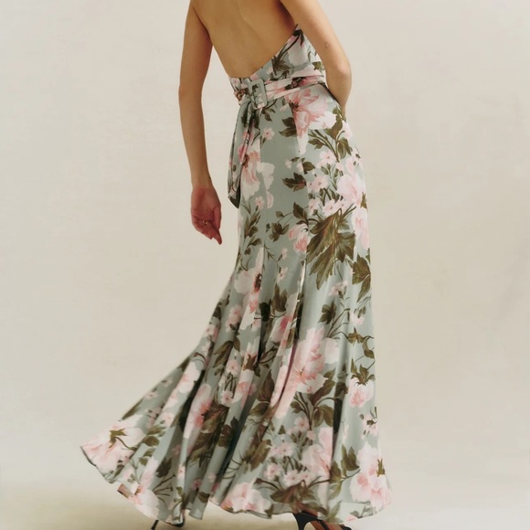 Reformation Ezria Dress in Fauna - Picture 6 of 17